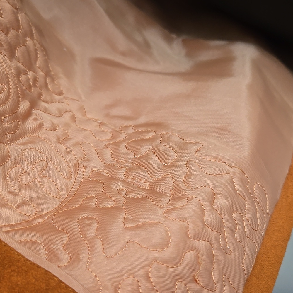 ⭐️ Host Pick⭐️ Suede Leather Embroidered Luxe Jacket |Hong Kong Inspired - Picture 10 of 13